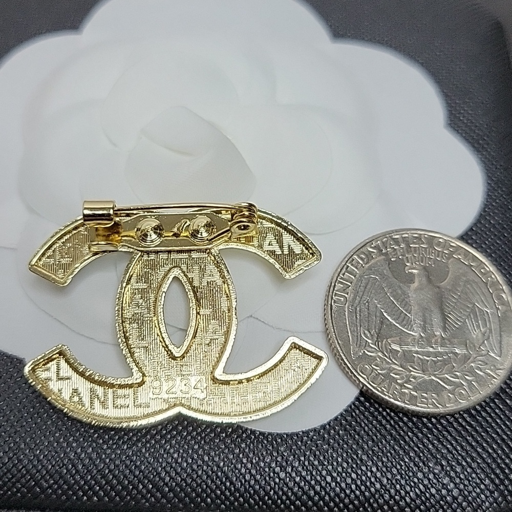 CC Gold Blue Nautical Themed Brooch - Picture 2 of 2